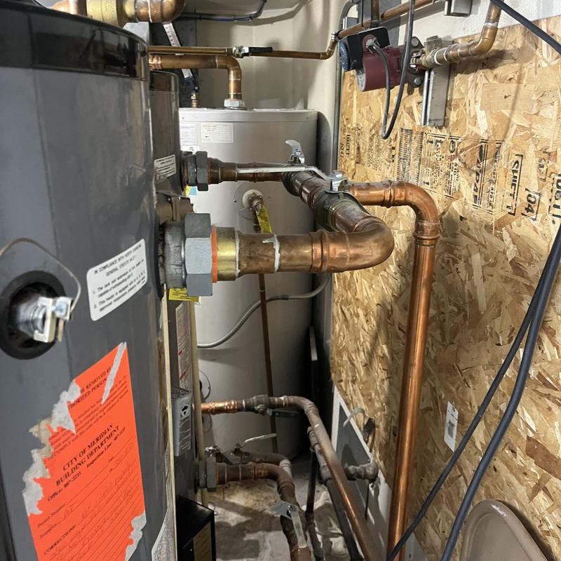 Commercial water heater pilot assembly and piping Commercial water heater pilot assembly and piping