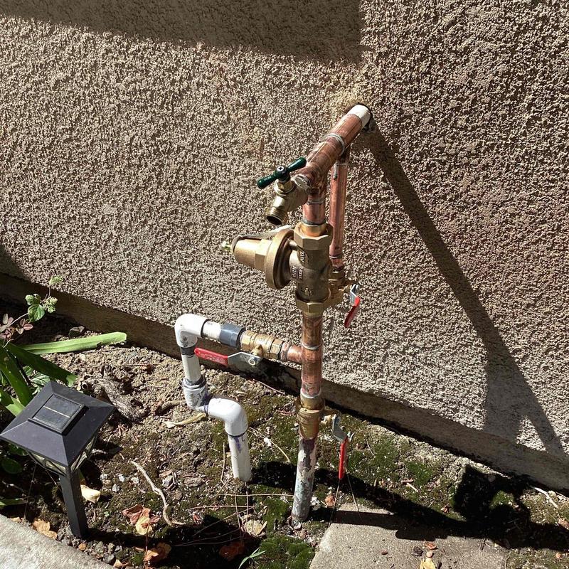 Main service riser with regulator and spigot installation