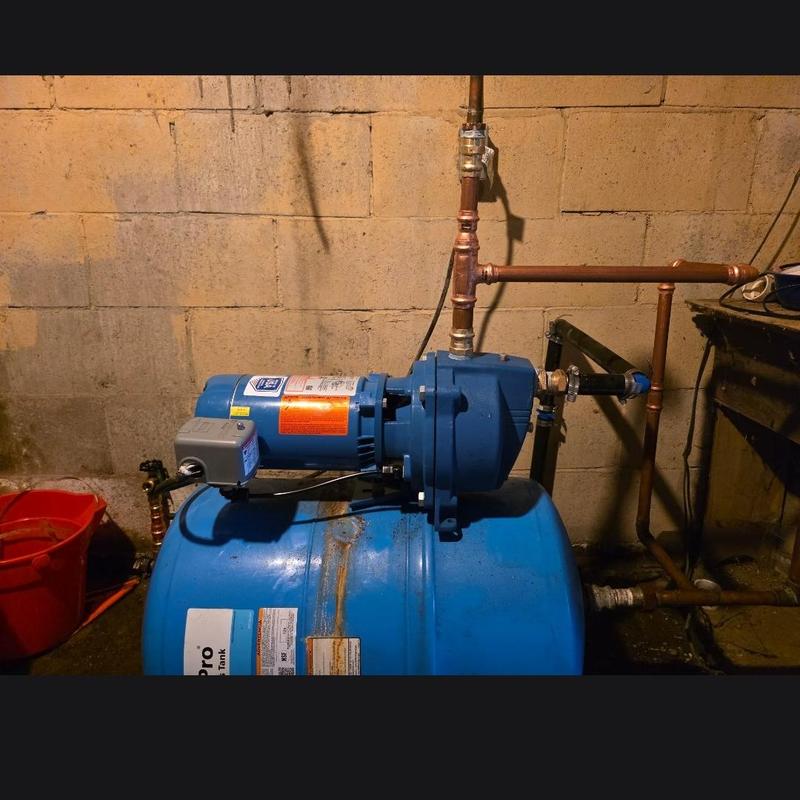 Shallow well pump and 40-gallon pressure tank installation Shallow well pump and 40-gallon pressure tank installation