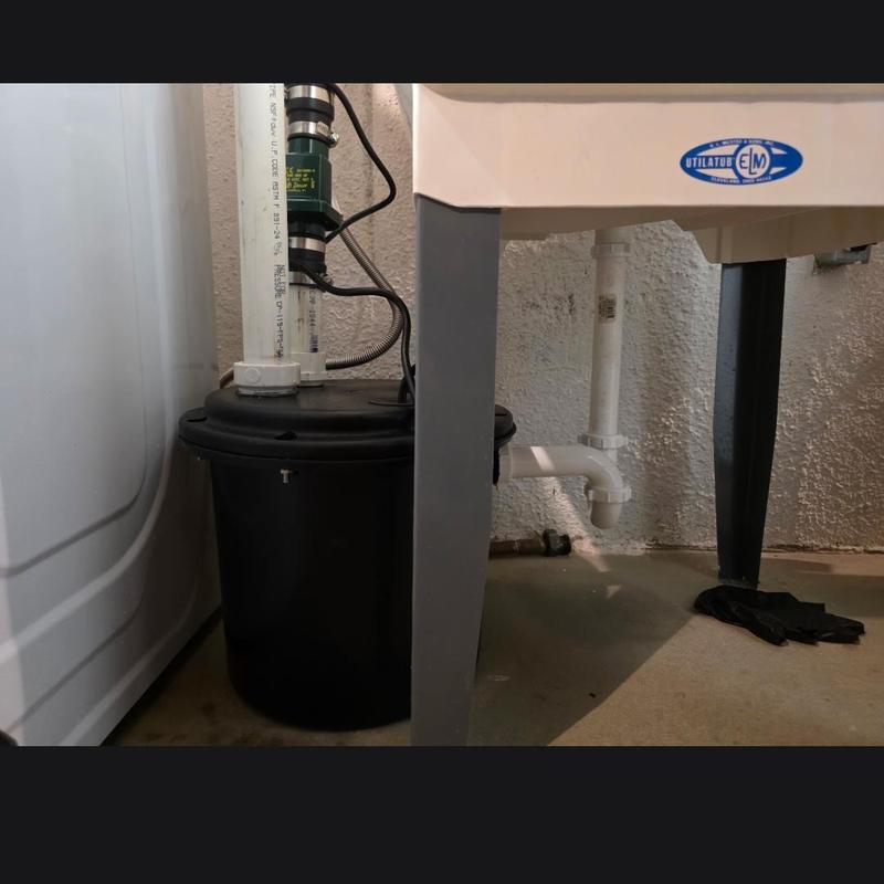Zoeller drain pump installation near laundry sink Zoeller drain pump installation near laundry sink