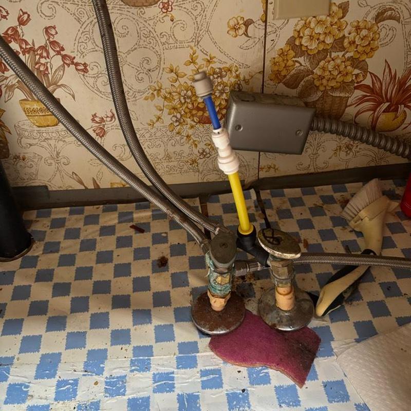Water supply valves with capped cold water line