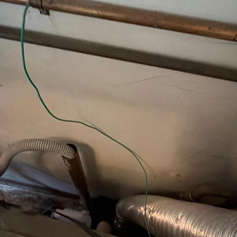 Copper water pipe with grounding wire installation