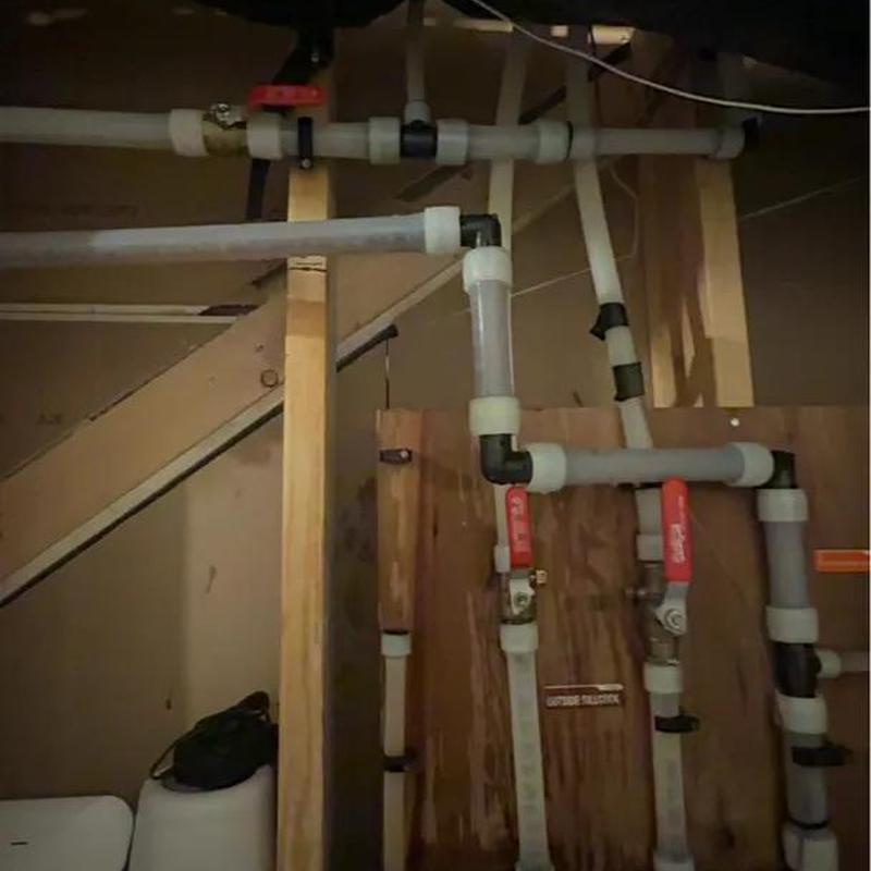 Kitchen cold water manifold with repiped soft water line