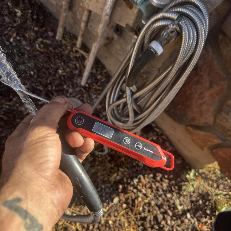 Water hose temperature measured with digital probe Water hose temperature measured with digital probe