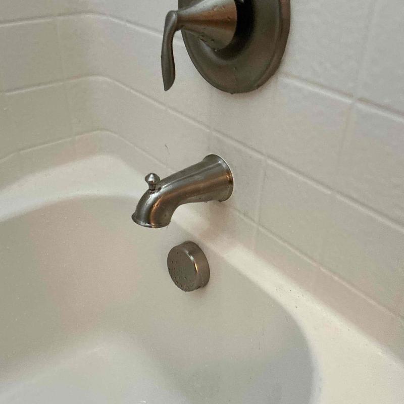 Tub spout diverter installation with handle and drain cover