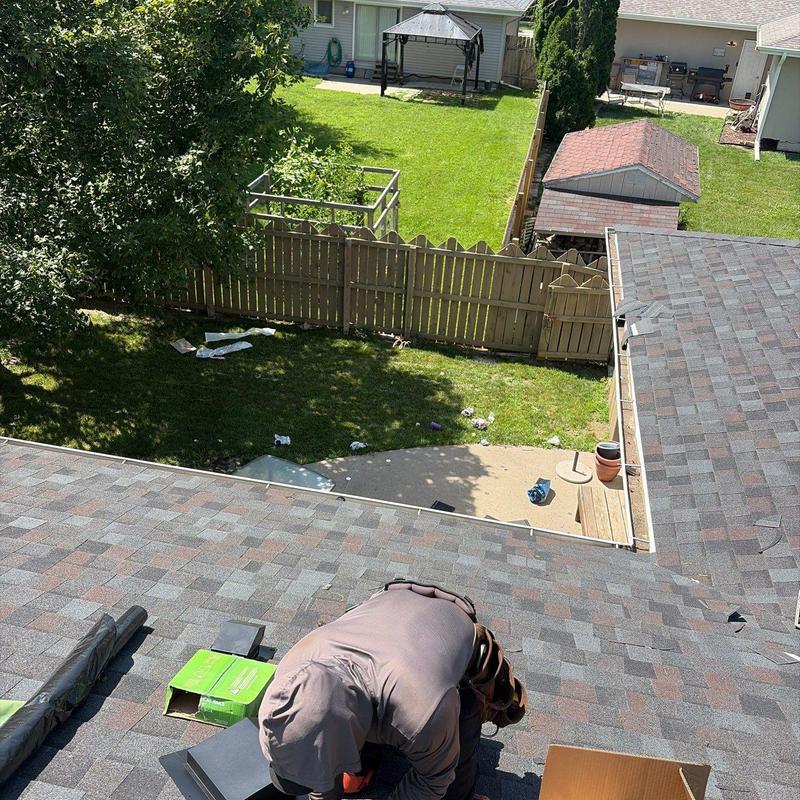 Tamko Stormfighter Flex shingles installation on roof Tamko Stormfighter Flex shingles installation on roof