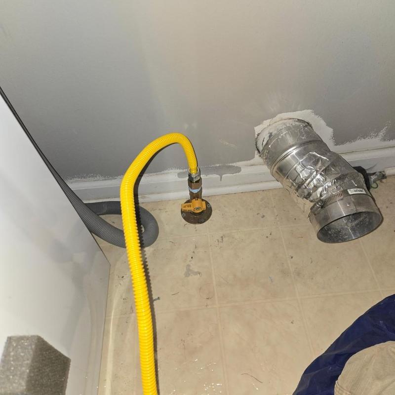 Gas meter service valve with yellow gas line connection Gas meter service valve with yellow gas line connection