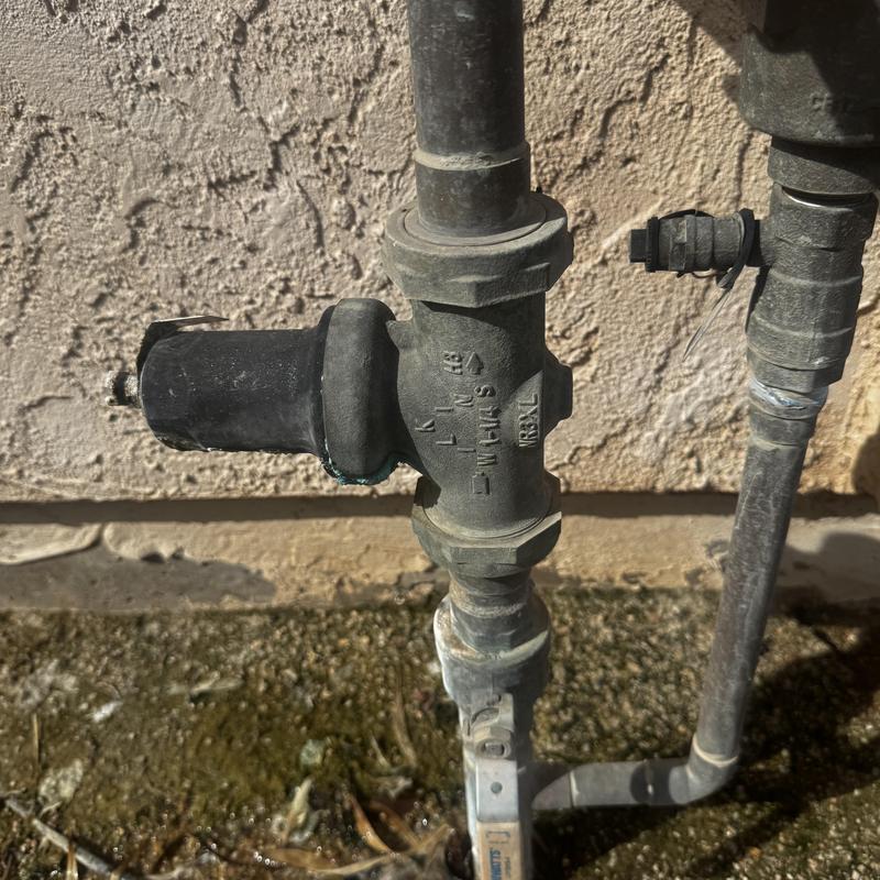 1-inch pressure-reducing valve on main water pipe 1-inch pressure-reducing valve on main water pipe