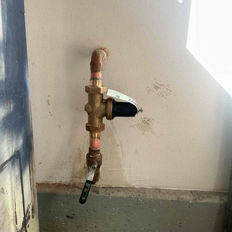 Wilkins 1-14 water pressure regulator installation