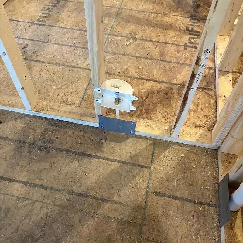 Water supply box rough-in in wall framing for remodel