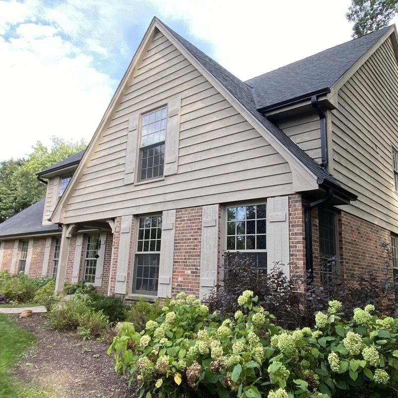 Atlas impact class 4 roof with black gutter guards