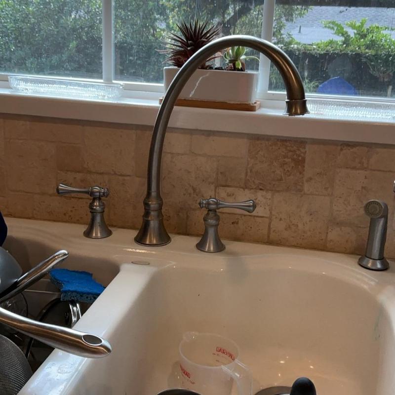 Kohler kitchen faucet with dual handles and sprayer Kohler kitchen faucet with dual handles and sprayer