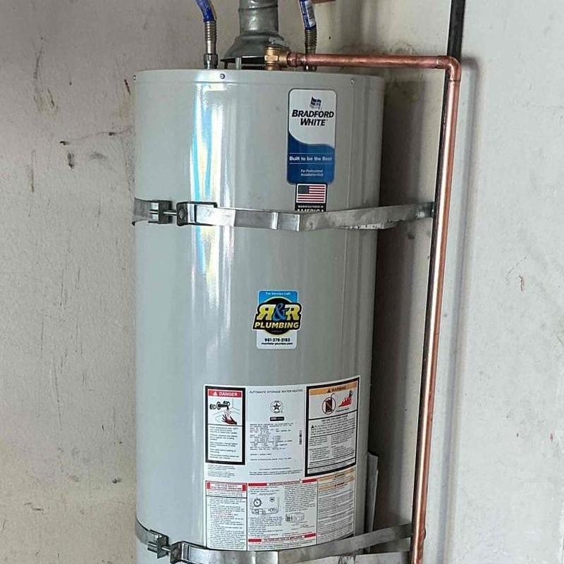 40-gallon Bradford White water heater with copper pipe