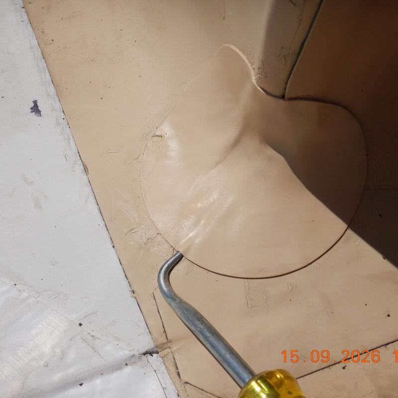Roof membrane flashing with sealant application tool Roof membrane flashing with sealant application tool