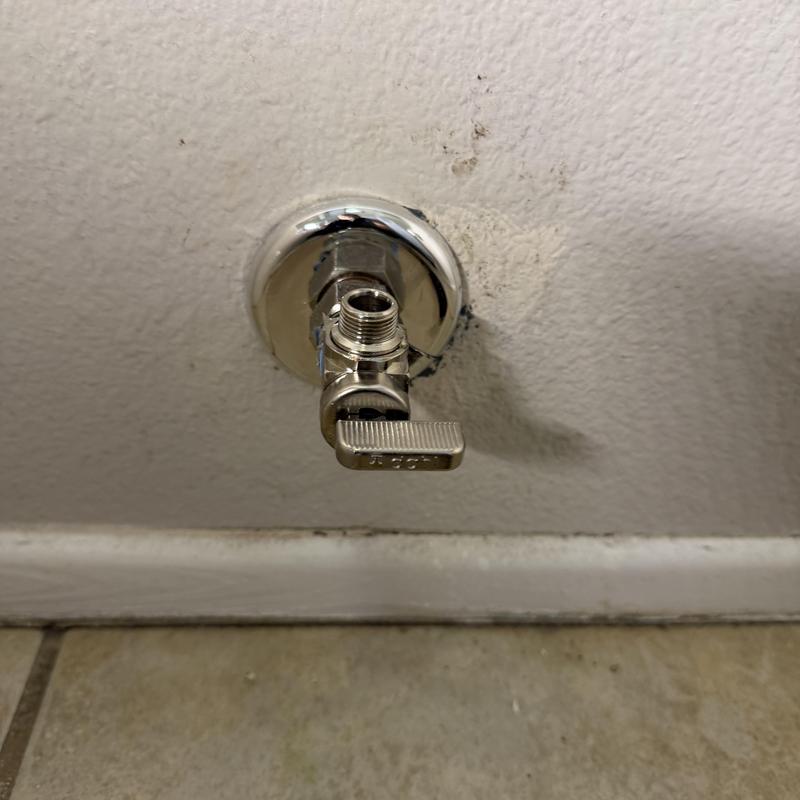 Angle stop valve for upstairs toilet installation
