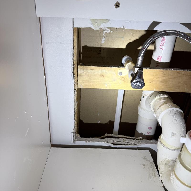 Pex piping replacing leaking copper behind wall panel Pex piping replacing leaking copper behind wall panel
