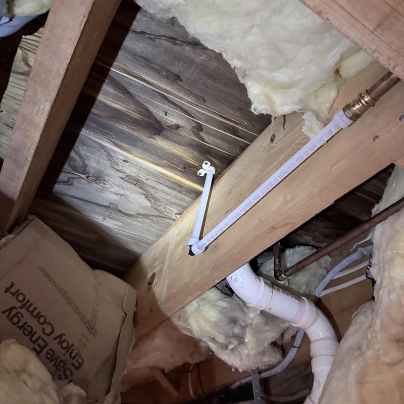 Pex piping installed replacing leaking copper pipe Pex piping installed replacing leaking copper pipe