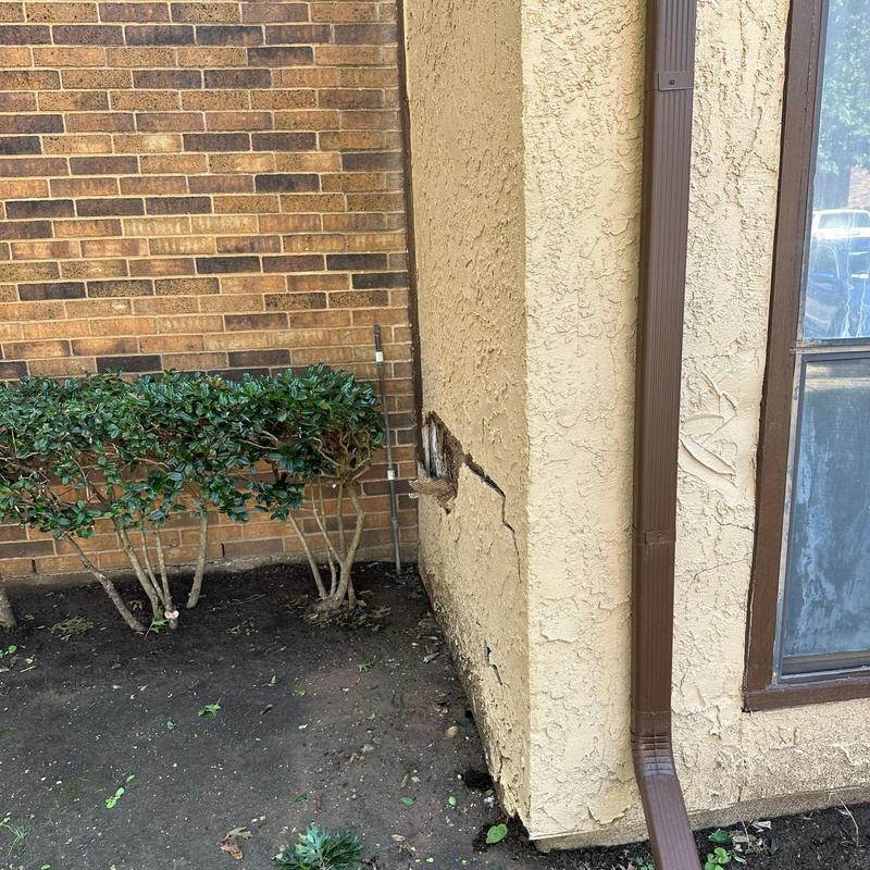 Stucco wall damage and concrete foundation cracks Stucco wall damage and concrete foundation cracks