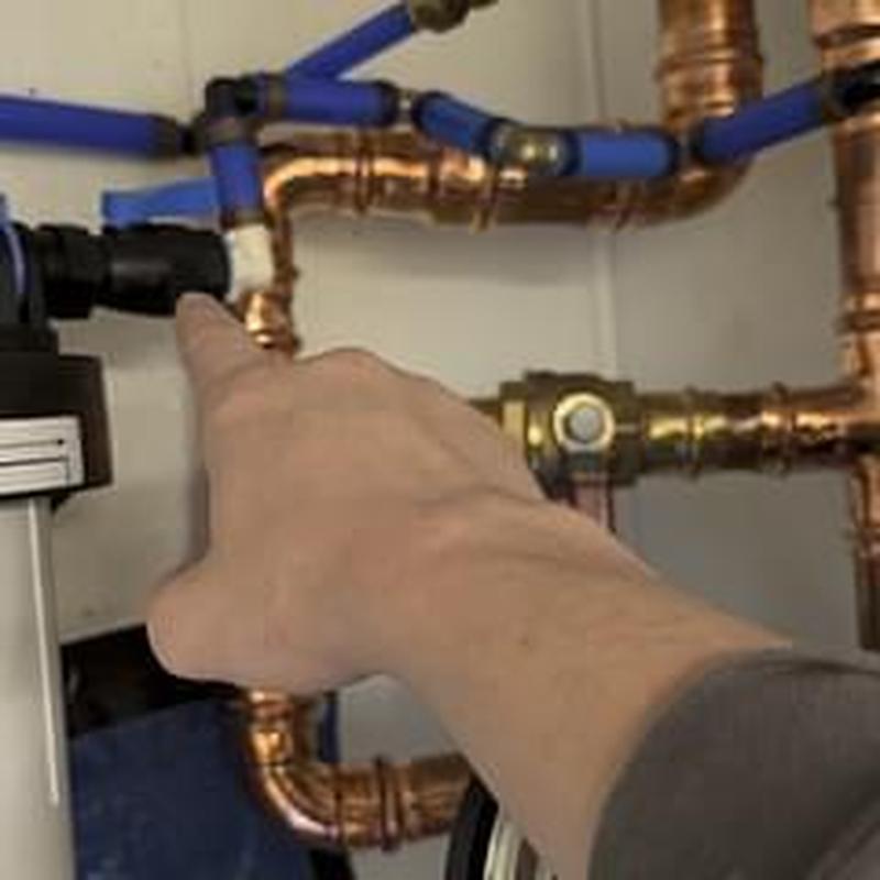 Reverse osmosis filter relocation with copper piping
