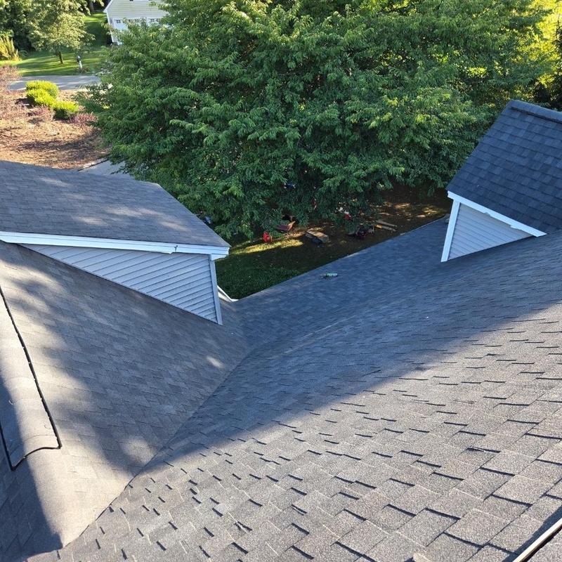 CertainTeed Landmark Pro roof with new shingles installed