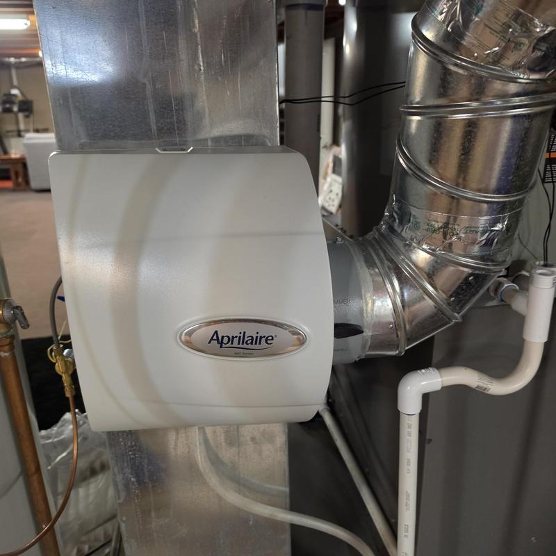 Aprilaire 600 humidifier with new water panel installed Aprilaire 600 humidifier with new water panel installed
