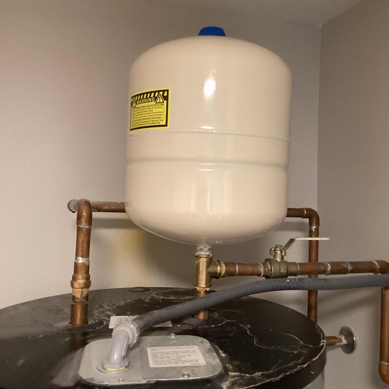 Expansion tank and copper piping in plumbing system Expansion tank and copper piping in plumbing system