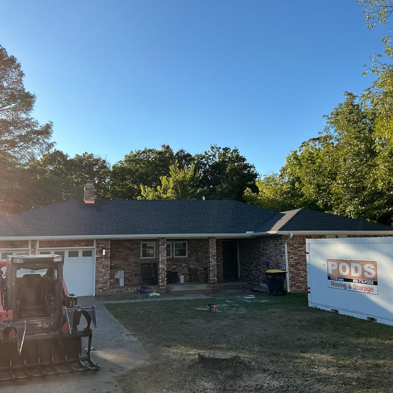 Pecan tree removal with yard cleanup at residential home
