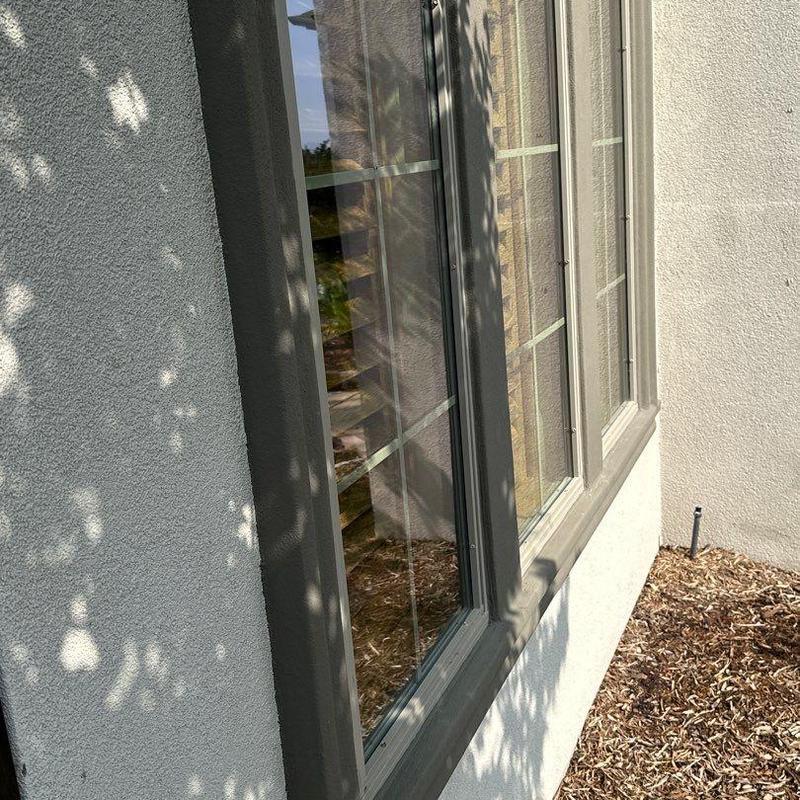 Stucco wall and window trim texture match repair Stucco wall and window trim texture match repair