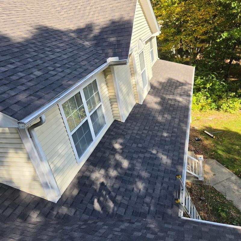 CertainTeed Landmark Pro shingles on new roof