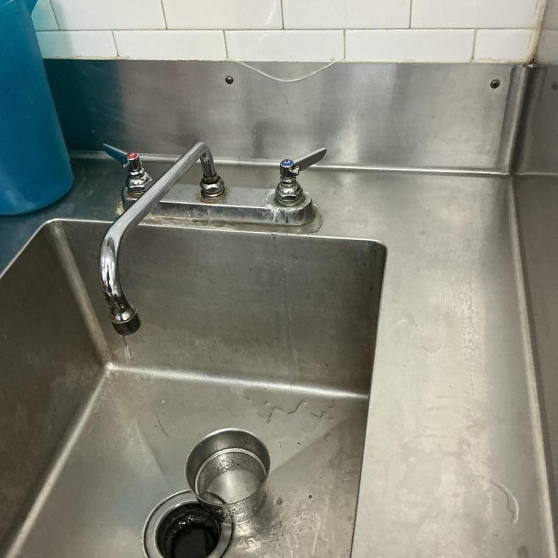 Commercial kitchen prep sink faucet with drip leak Commercial kitchen prep sink faucet with drip leak