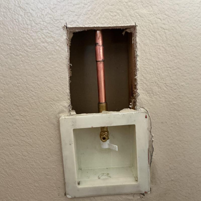 Laundry valve box with copper pipe and valve fitting