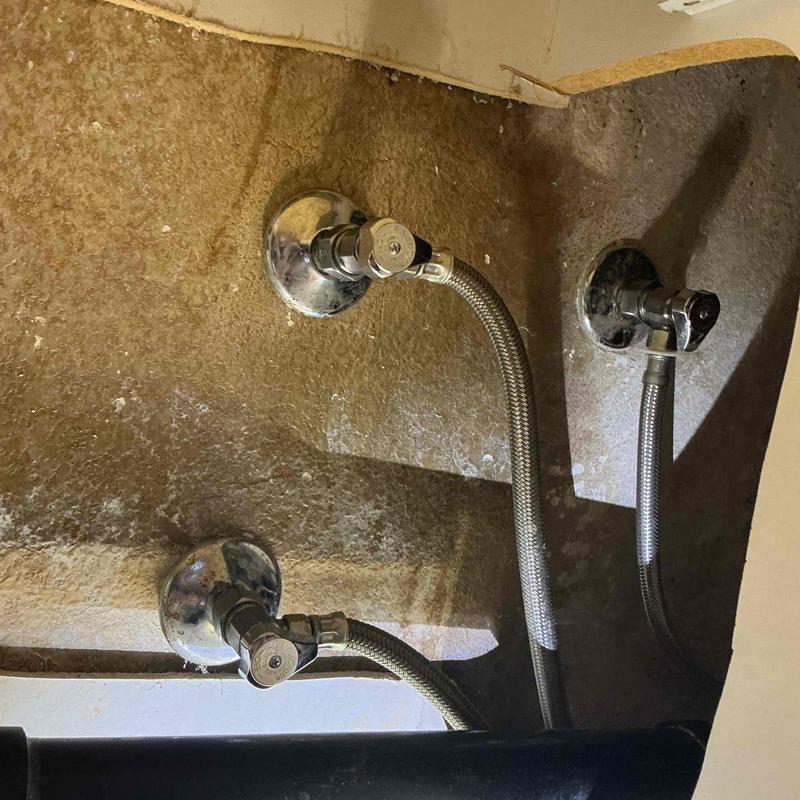 Quarter-turn angle stop valves under kitchen sink