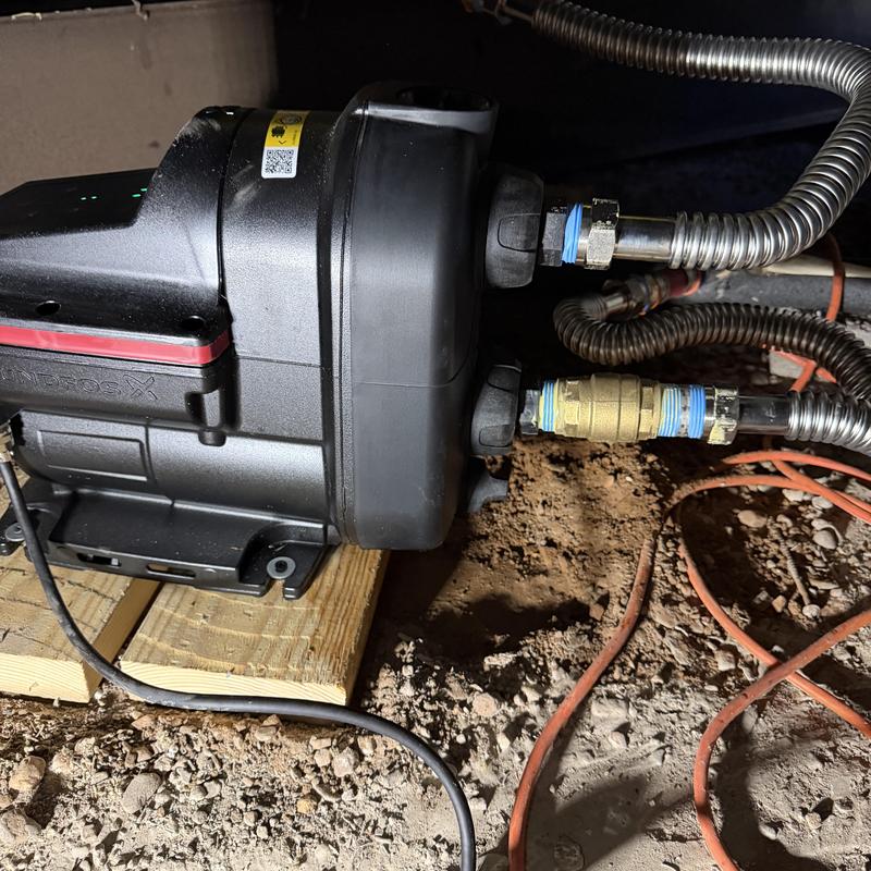 Grundfos Scala2 suction pump on water line installation Grundfos Scala2 suction pump on water line installation