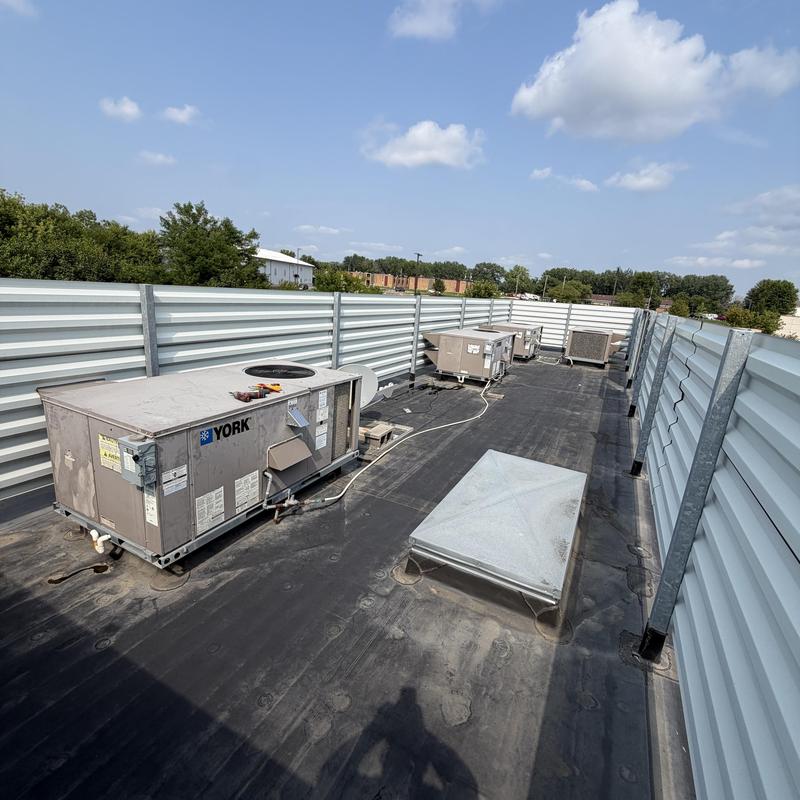 Commercial rooftop gas pack unit blower motor replacement Commercial rooftop gas pack unit blower motor replacement