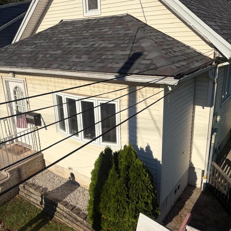 Owens Corning Duration shingle roof with gray tweed color Owens Corning Duration shingle roof with gray tweed color