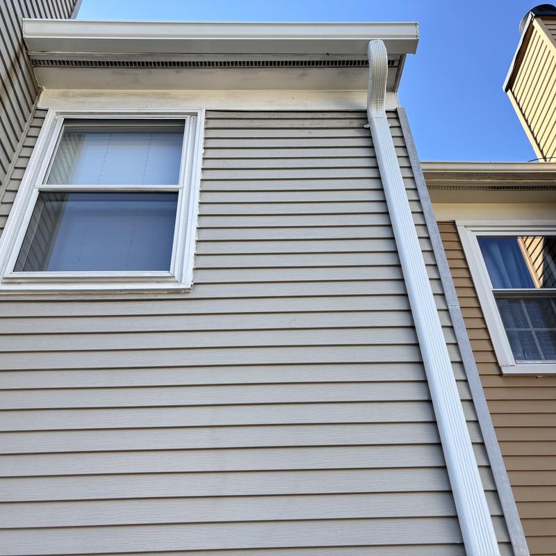 6 inch seamless gutters and 3x4 downspout installation 6 inch seamless gutters and 3x4 downspout installation