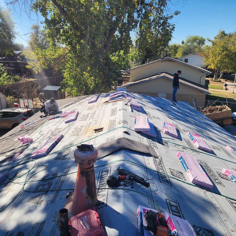 Owens Corning Storm Class 4 IR shingles on roof installation Owens Corning Storm Class 4 IR shingles on roof installation