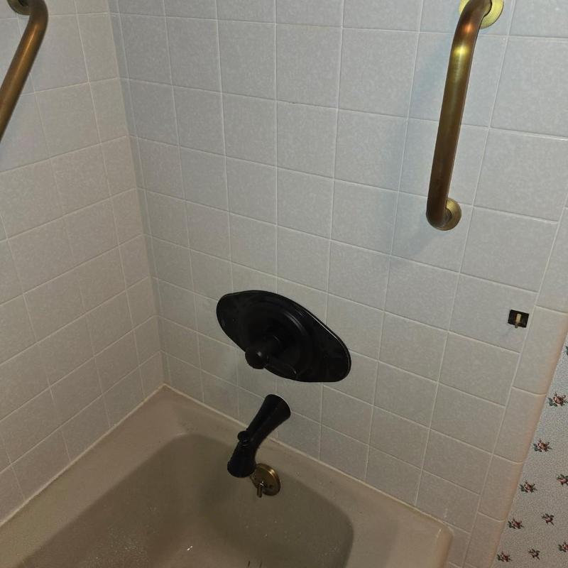 Shower diverter valve and bathtub faucet installation