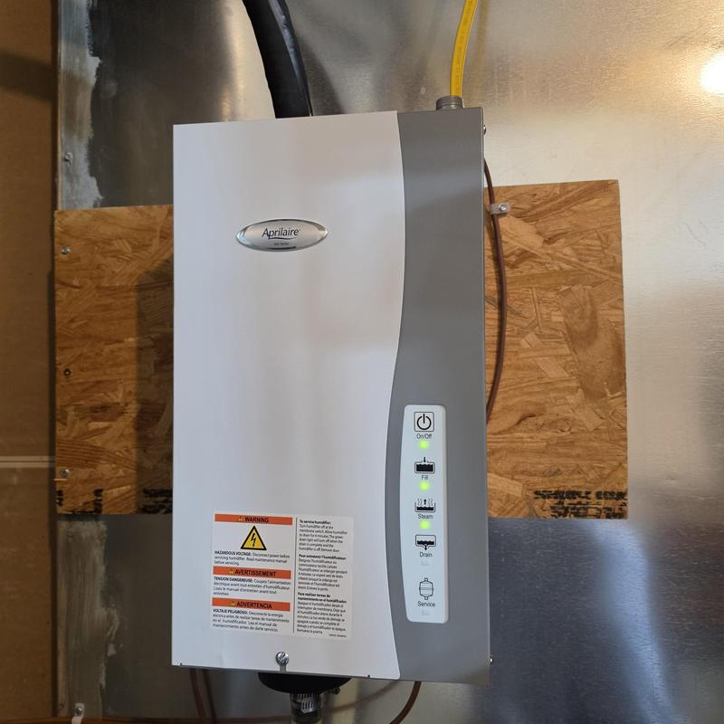 Aprilaire 800 steam humidifier unit with indicator lights Aprilaire 800 steam humidifier unit with indicator lights