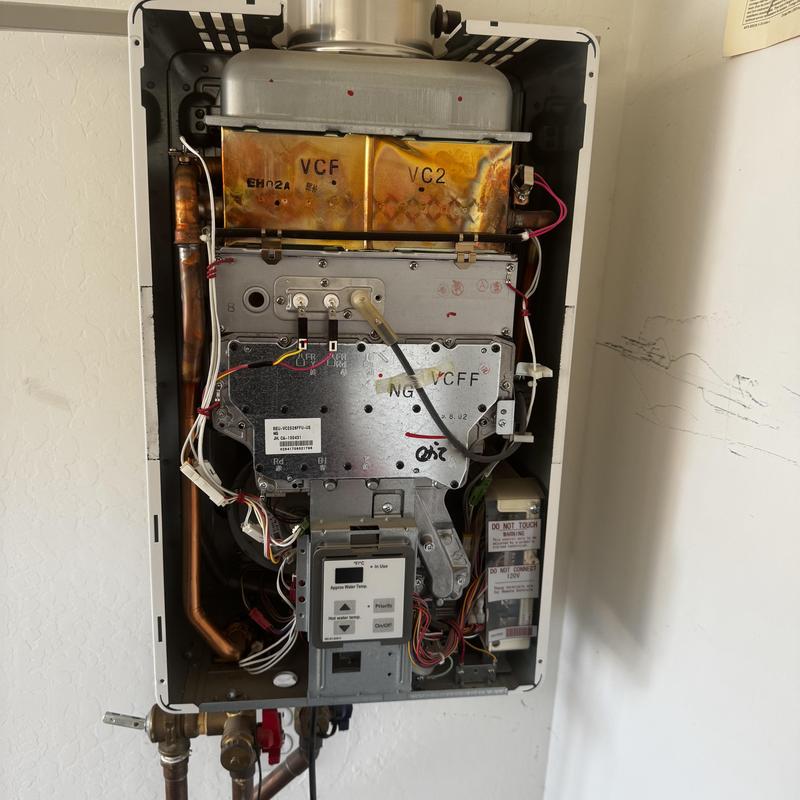 Navien 199SU tankless water heater interior components